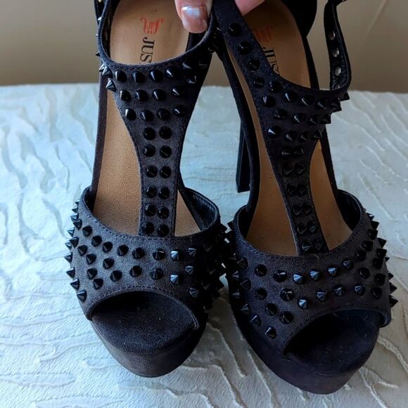 Just Fab Studded🖤 Sexy Platform Stilettos NWOT Size 7.5 - Picture 1 of 16